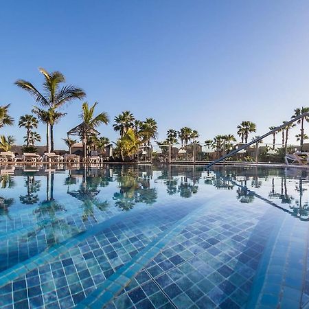 Family Apartment 1 Bedroom With Pool View - Oasis Duna Resort Corralejo Eksteriør bilde