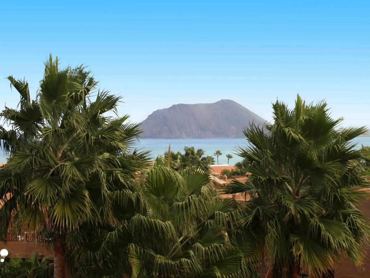 Family Apartment 1 Bedroom With Pool View - Oasis Duna Resort Corralejo Eksteriør bilde