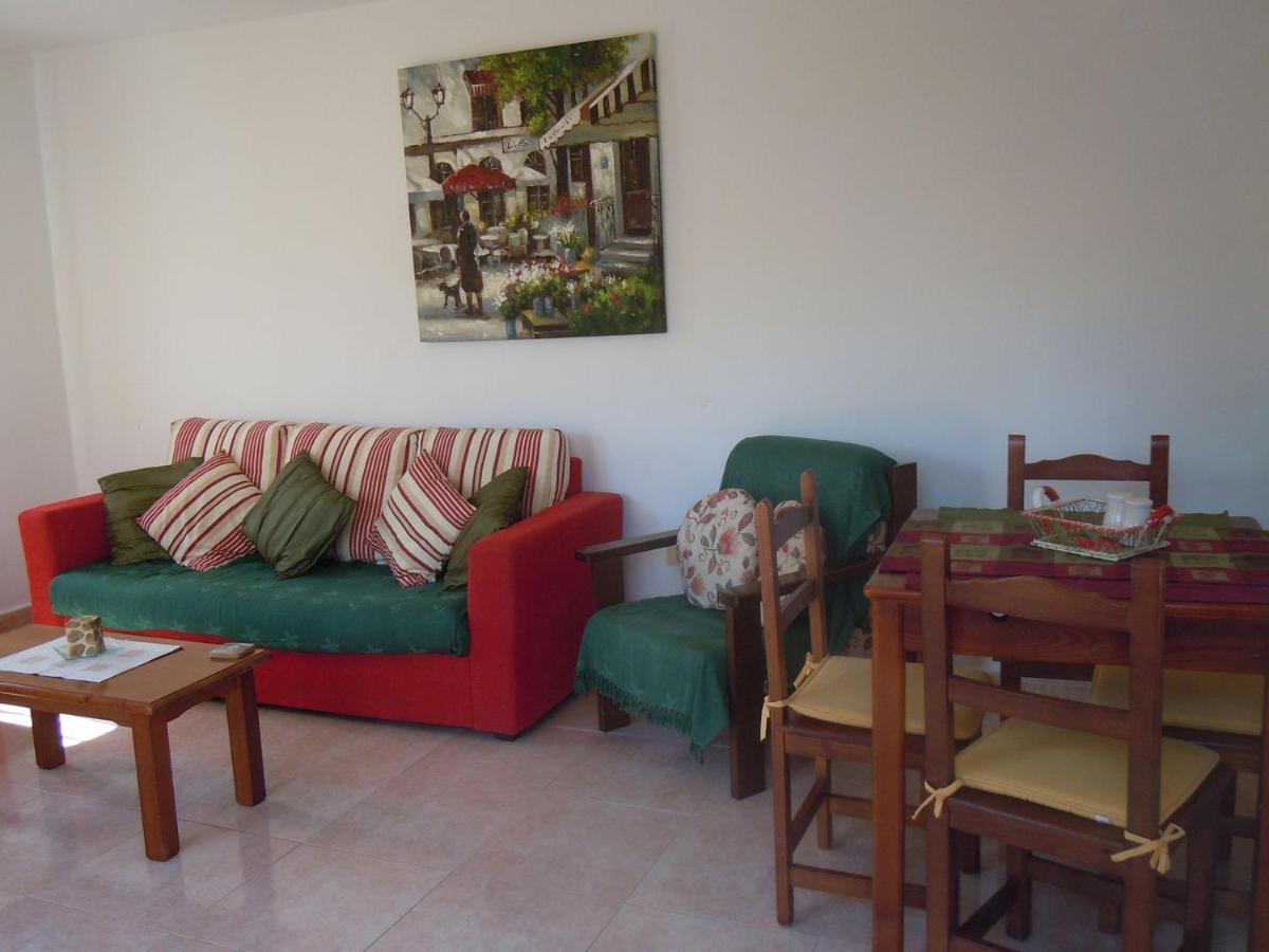 Family Apartment 1 Bedroom With Pool View - Oasis Duna Resort Corralejo Eksteriør bilde