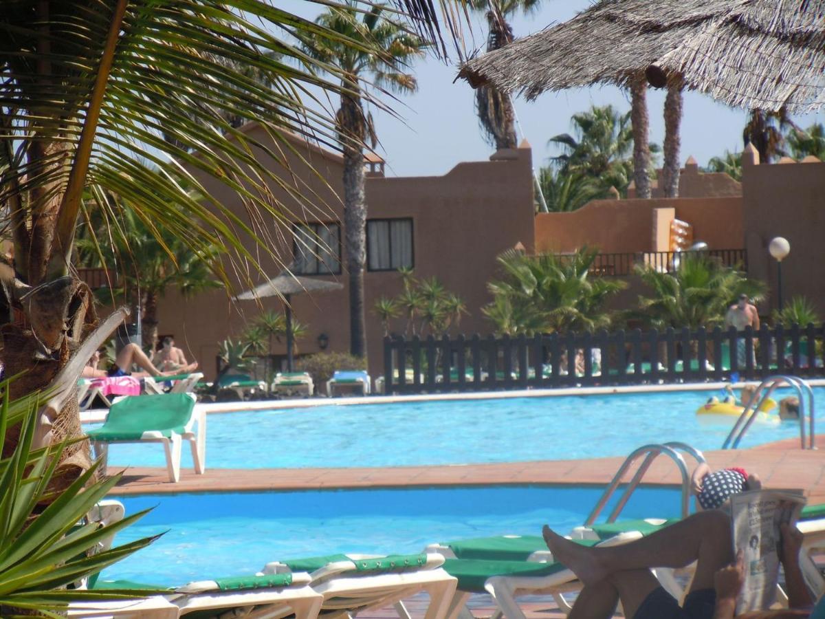 Family Apartment 1 Bedroom With Pool View - Oasis Duna Resort Corralejo Eksteriør bilde