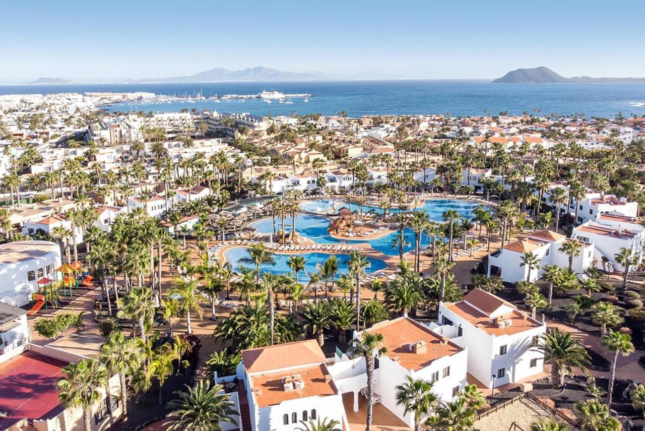 Family Apartment 1 Bedroom With Pool View - Oasis Duna Resort Corralejo Eksteriør bilde